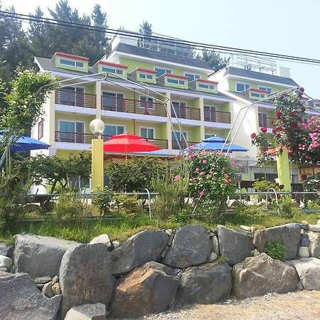 Yongdu Beach Pension 보령 외부 사진