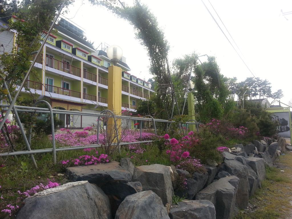 Yongdu Beach Pension 보령 외부 사진