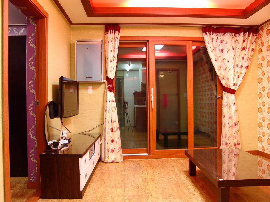 Yongdu Beach Pension 보령 외부 사진