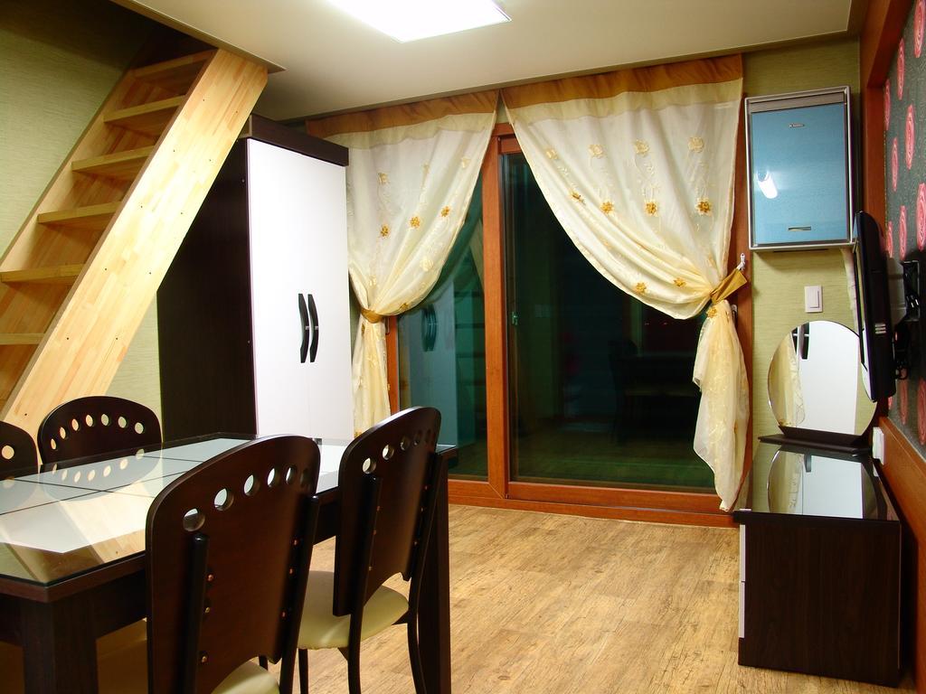 Yongdu Beach Pension 보령 외부 사진