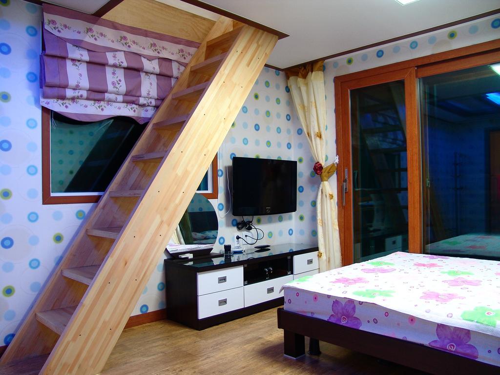 Yongdu Beach Pension 보령 외부 사진